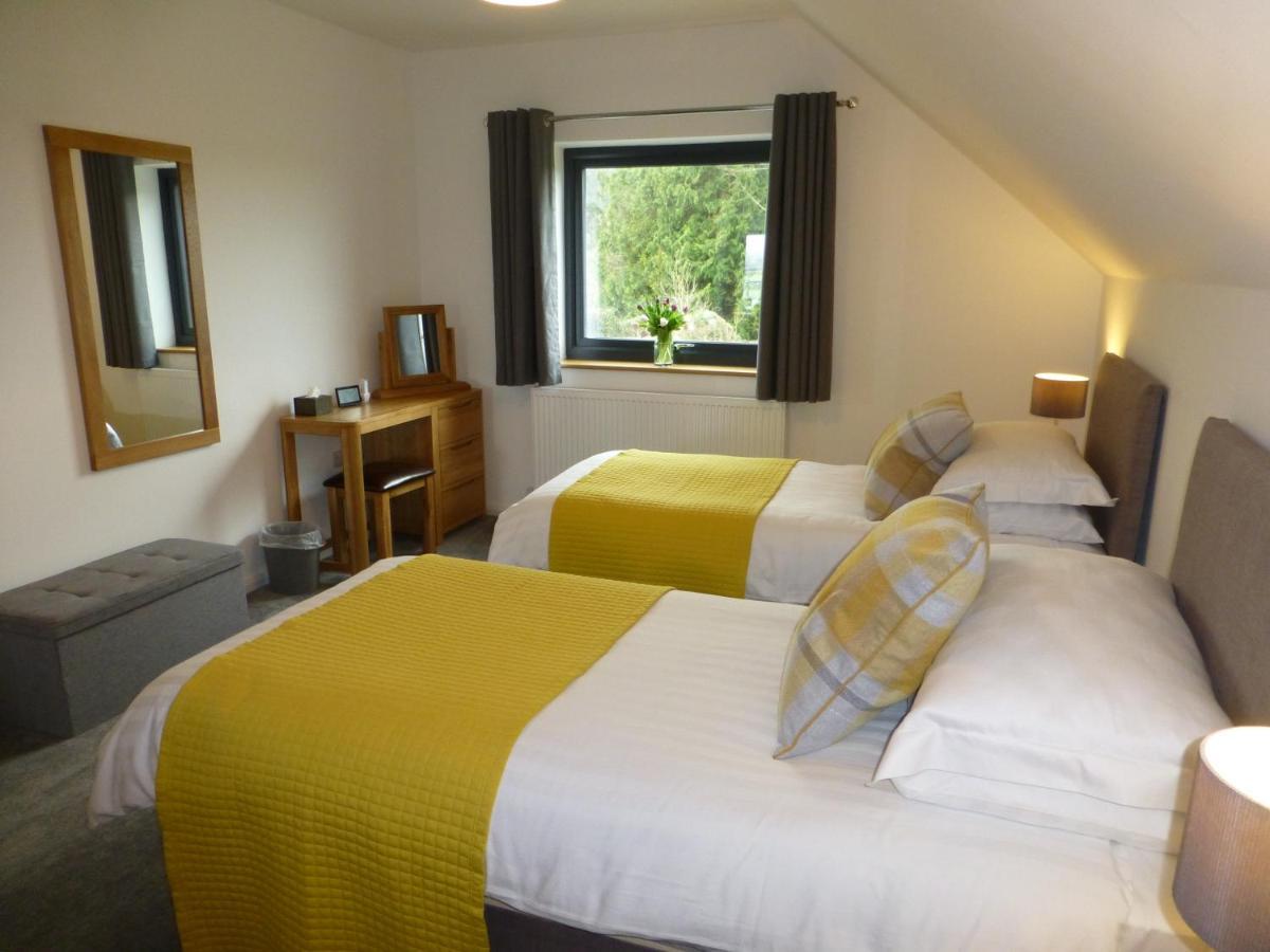 Gerycastell Luxury Holiday Apartment With Stunning Views & Ev Station Point Carmarthen Esterno foto